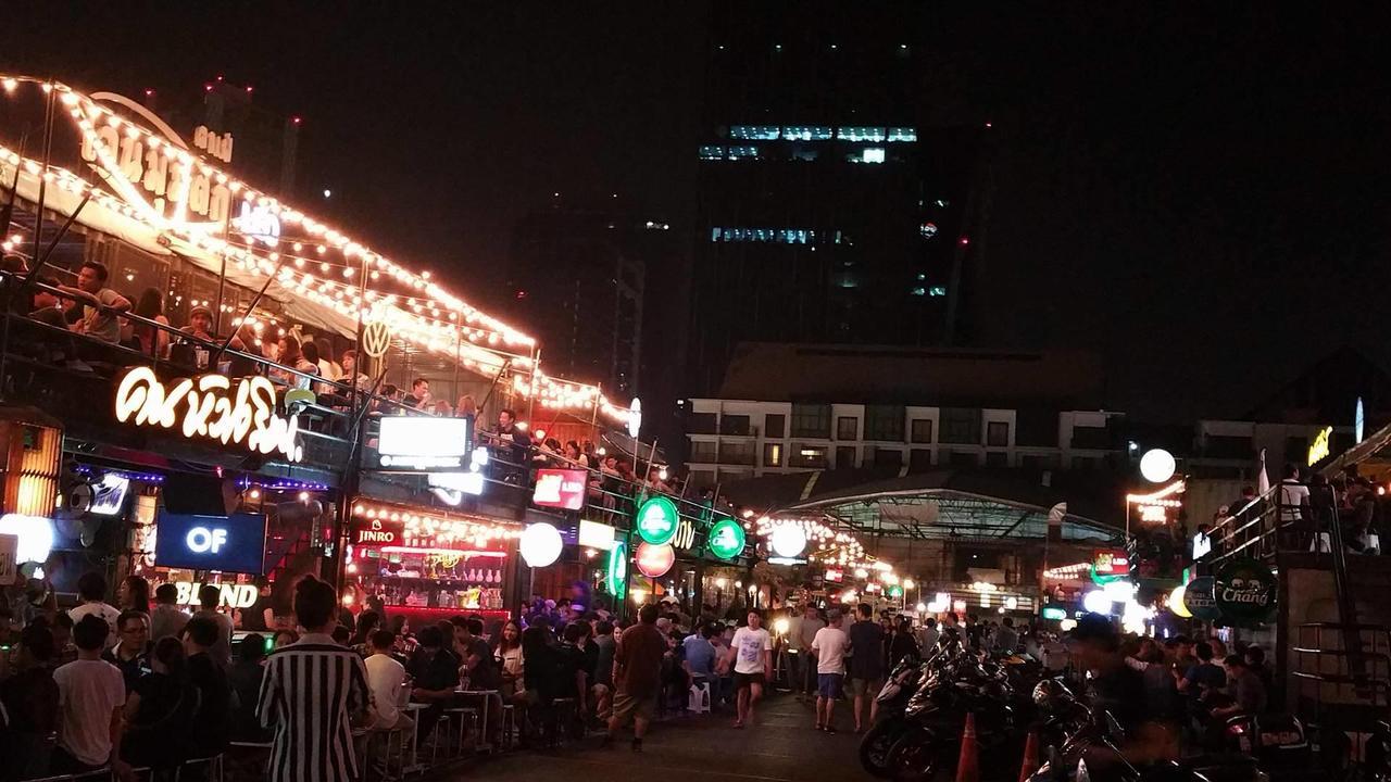 Nexchange Hostel Bangkok Zewnętrze zdjęcie