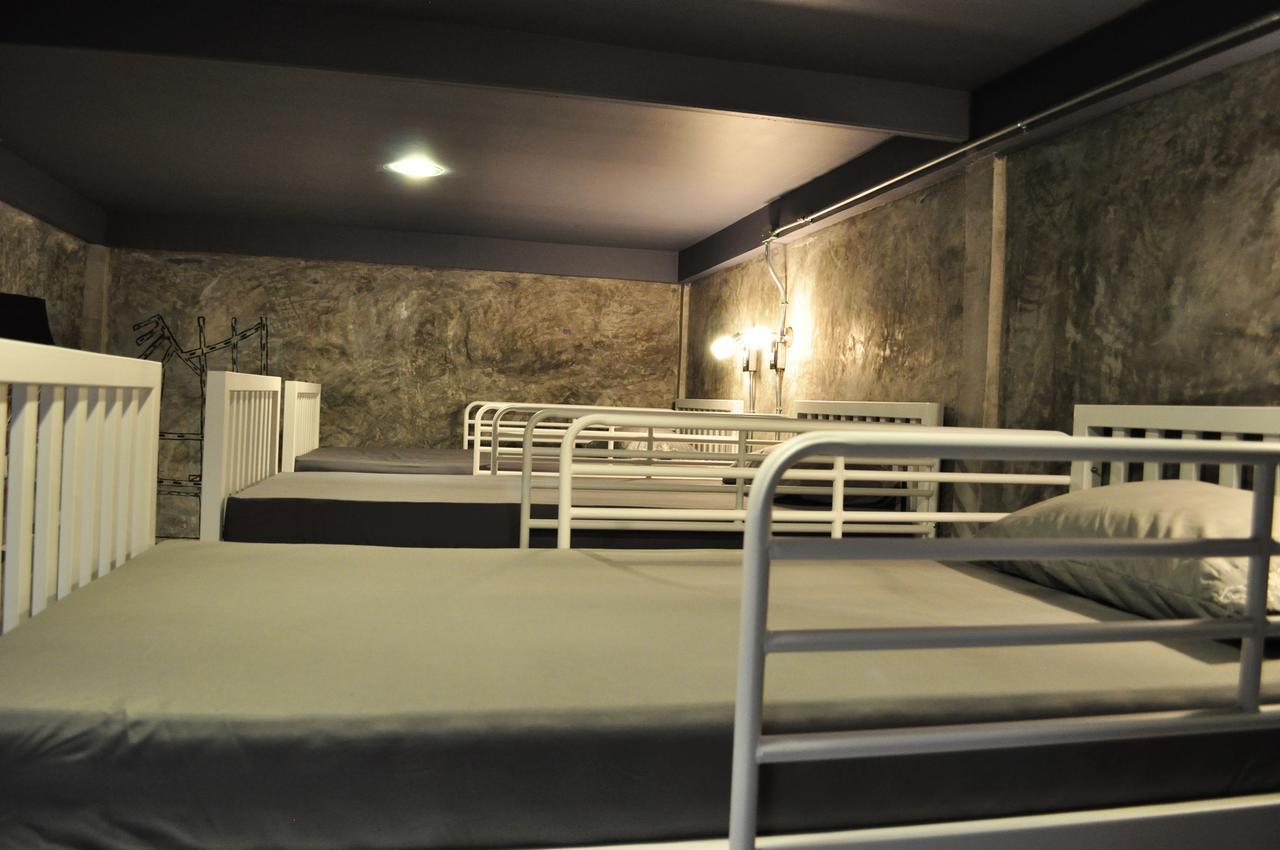 Nexchange Hostel Bangkok Zewnętrze zdjęcie